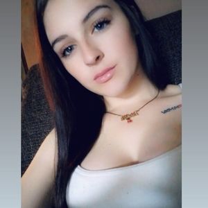 Meet your Posher, Abbie